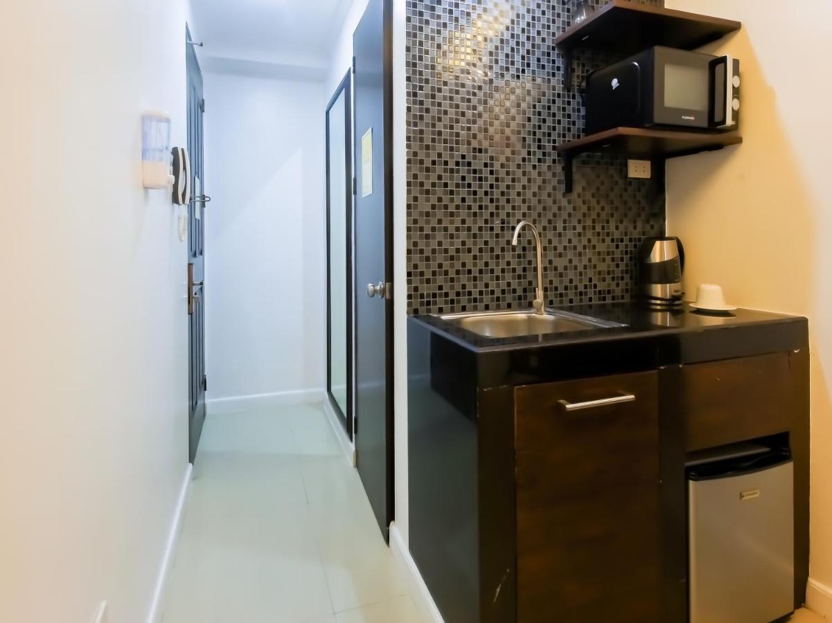 Capital O 860 Nest Nano Suites Makati Makati City Exterior foto
